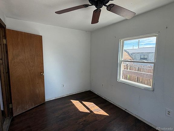 3rd image of 300 Kunkle Street