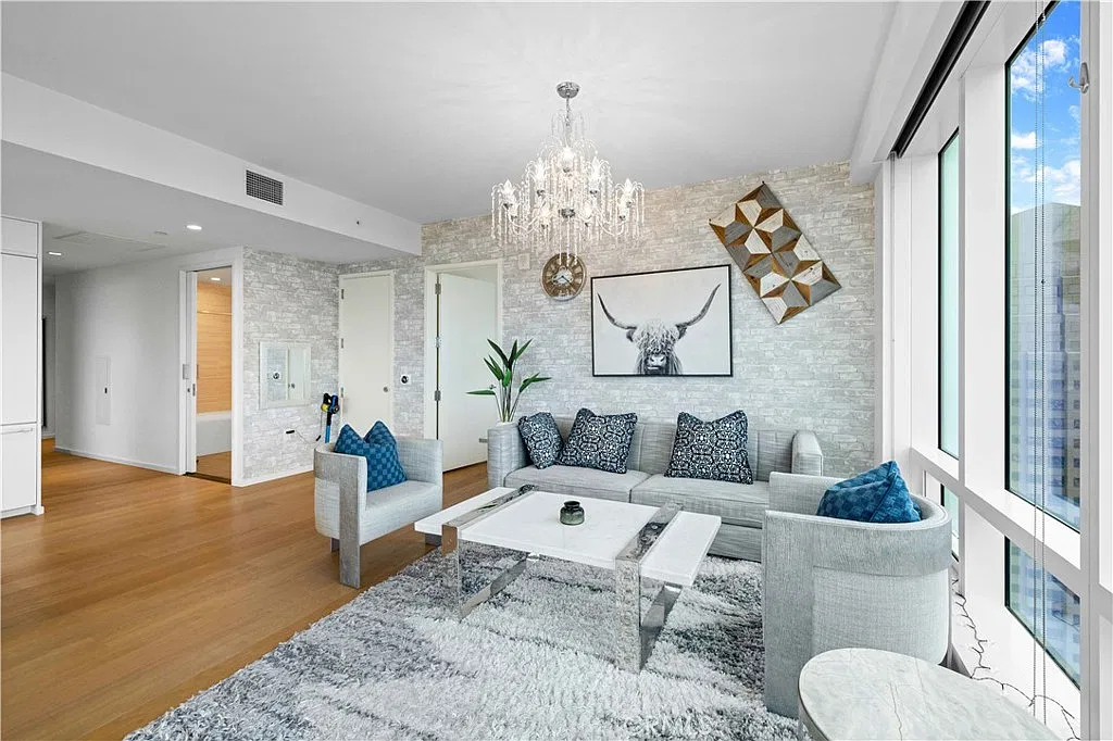 2 bed, 1309 sqft, $6,500 — Photo 4