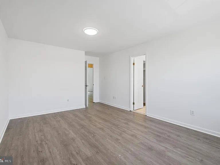 46601 Carriage Ct — Photo 28