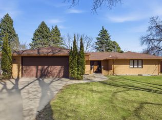 1301 Elm St N, Fargo, ND 58102