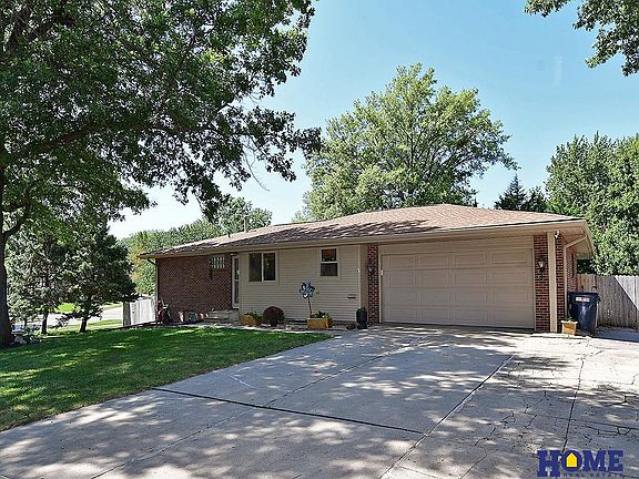 2nd image of 8510 Arrow Head Cir