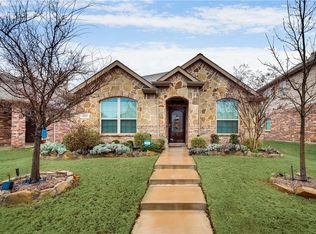 9221 Stewart St, Aubrey, TX 76227