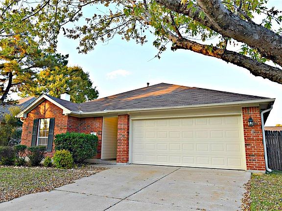 3rd image of 8402 Hillrock Dr