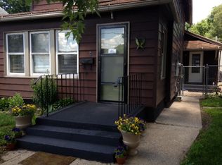 1111 W 6th St, Dixon, IL 61021
