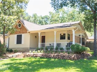 241 Evergreen Dr, Huntsville, TX 77340