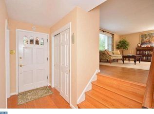 1402 Hunter La, West Chester, PA 19380