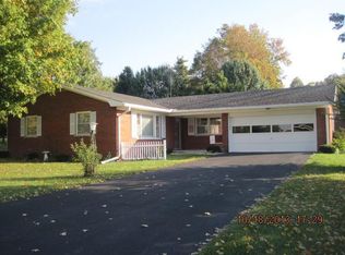 1000 Leaway Dr, Paris, KY 40361