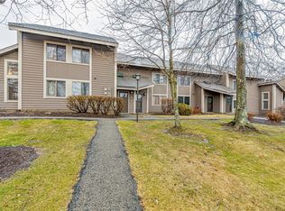 1235 Gristmill Ln, Hidden Valley, PA 15502