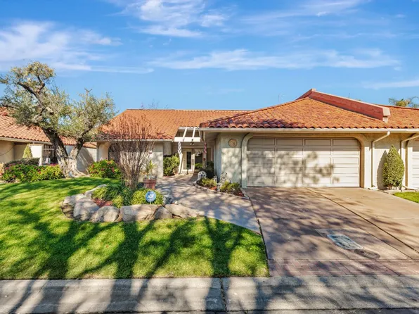 4 Seasons Ct, Madera, CA 93637