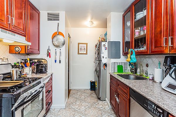1st image of 333 E 79th St APT 7O