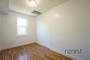 Rented by Rennit Inc.