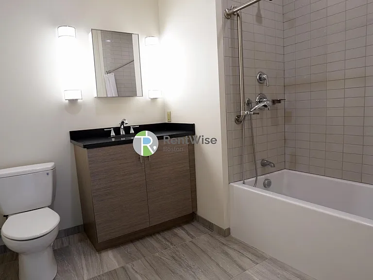 400 Langley Rd #301 — Photo 15