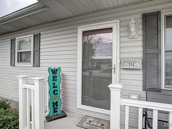 4th image of 114 Rosewood Dr