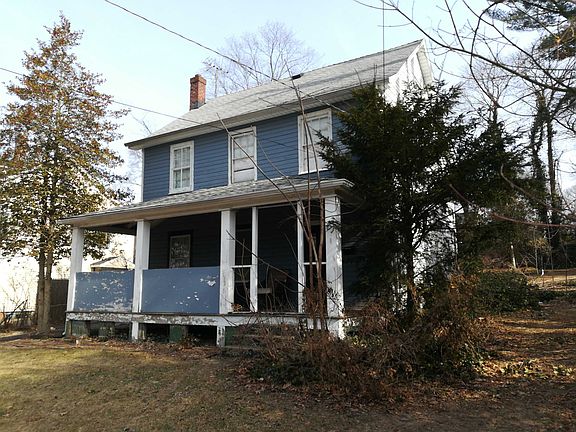 3rd image of 49 Perry Ave