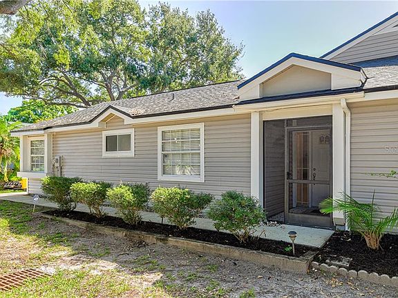 2nd image of 2441 Balboa Ct
