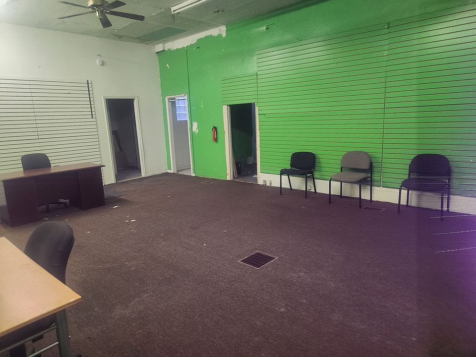 2nd image of 11702 Buckeye Rd #8