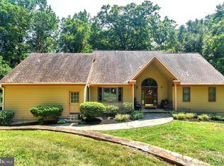 24 Lakewood Cir, Newark, DE 19711