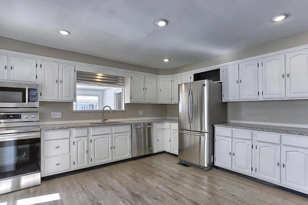 4 bed, 1550 sqft, $2,200 — Photo 4
