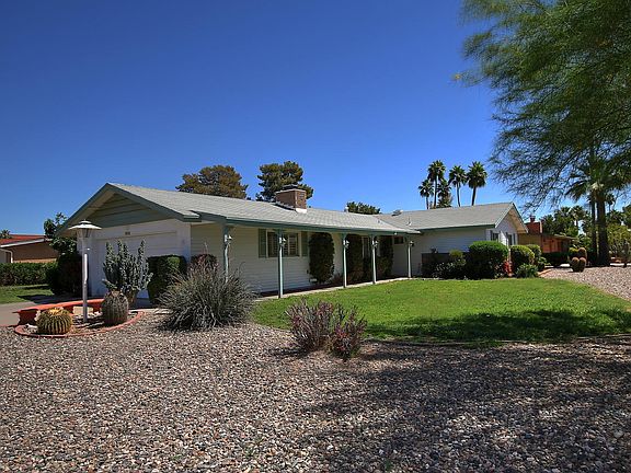 3rd image of 404 Redondo Dr S