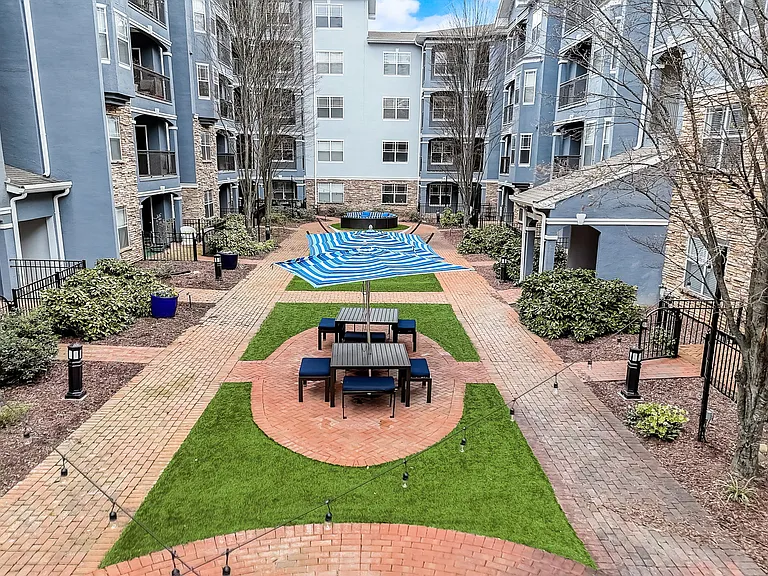 LYV Buckhead — Photo 31