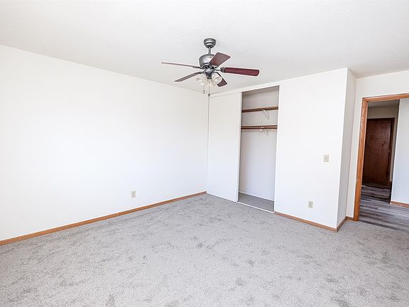 3rd image of 3025 30th Ave S APT 203