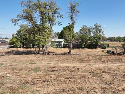 323 W Dunn Ave, Fresno, CA, 93706