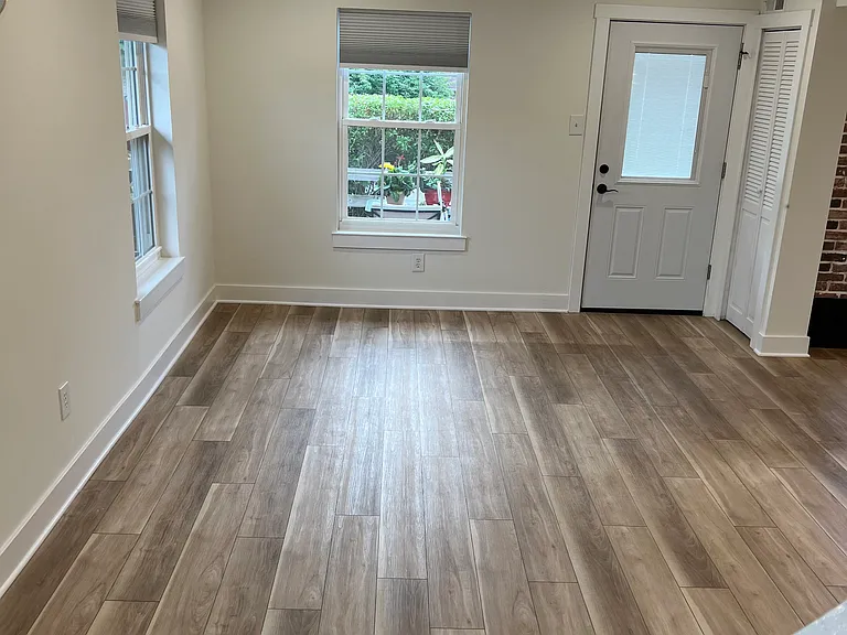 260 Arbour Ct — Photo 3
