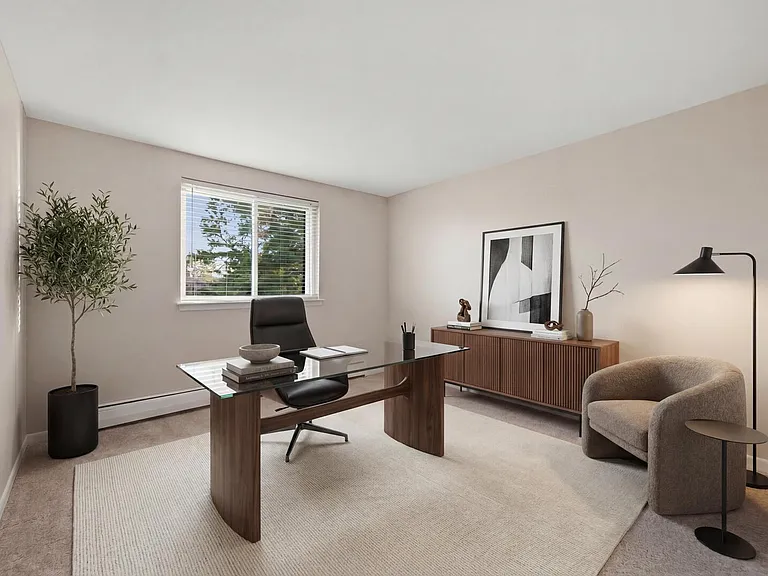 101 Boardwalk St #2W — Photo 10