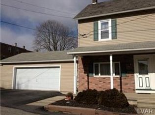 128 W Walnut St, Nazareth, PA 18064