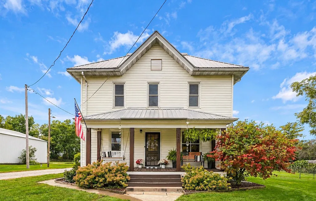 Property main image