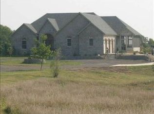 5273 N 1550 East Rd, Heyworth, IL 61745