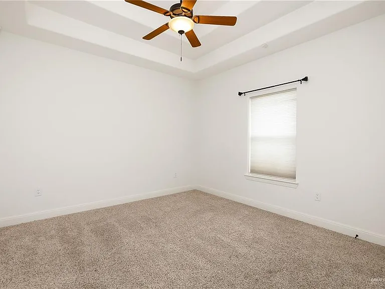 3713 Ida St — Photo 17