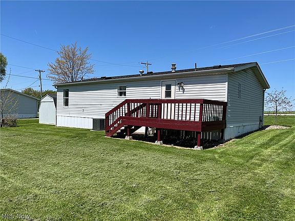 3rd image of 9741 Yoder Rd