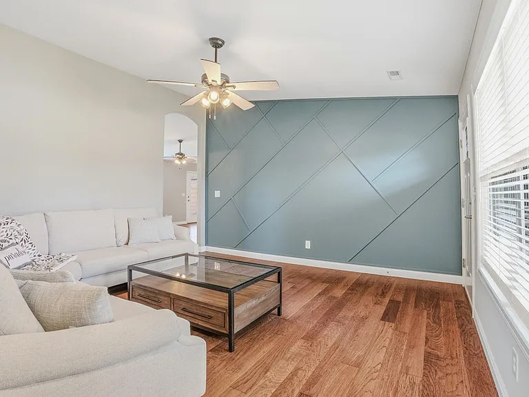 2309 Mace Dr — Photo 6