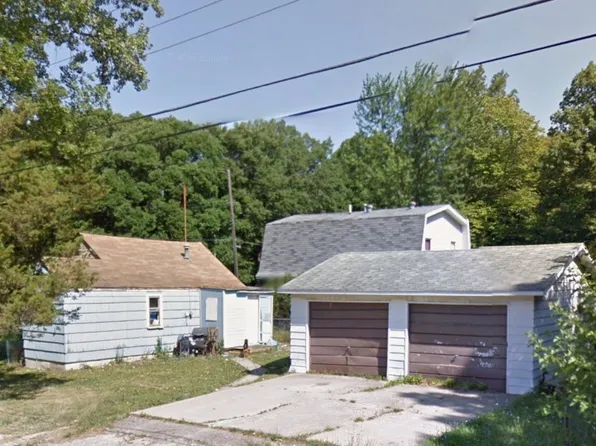 4242 Oconner Rd, Flint, MI 48504