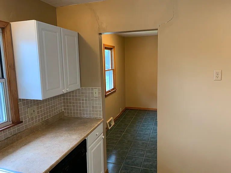 2212 Cedar Acres Dr — Photo 13