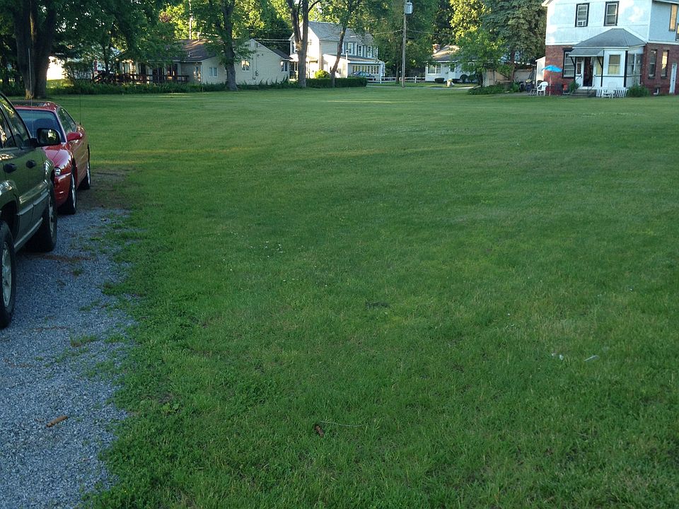 1st image of 125 Jackson St