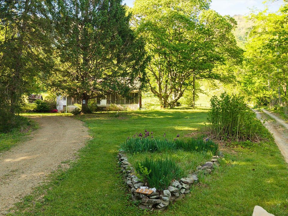 16th image of 172 Pam Ln