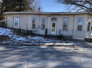 5501 Savannah Rd, Saint Joseph, MO 64505
