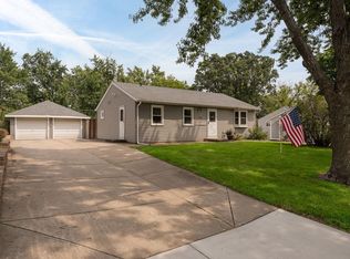 10925 6th St NE, Blaine, MN 55434