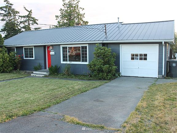 3rd image of 285 SE Pasek St