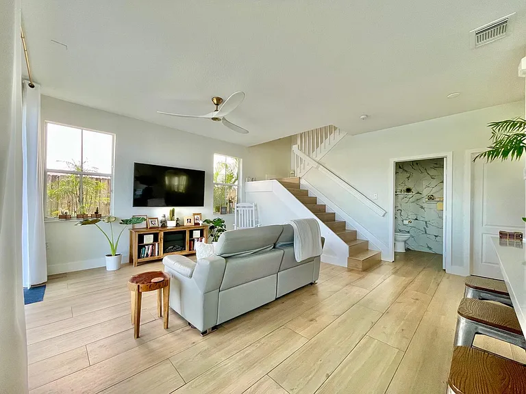 15487 SW 23rd Ln — Photo 4