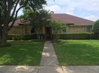 2230 Trinity Springs Dr, Carrollton, TX 75007