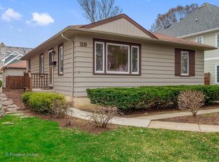 39 S Bruner St, Hinsdale, IL