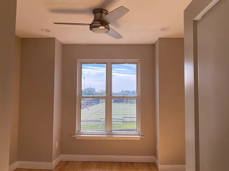 4239 Haverford Ave — Photo 15