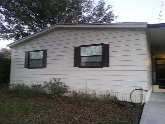 3rd image of 8081 SE Shenandoah Dr