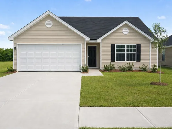 35 Amber Dr, Port Wentworth, GA 31407