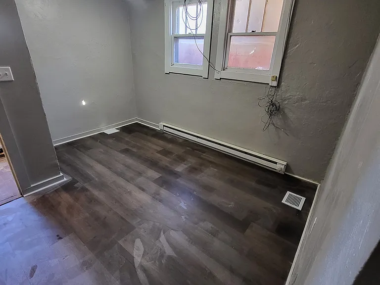 840 N Kansas Ave #BASEMENT — Photo 6