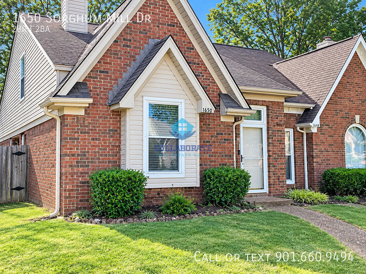 Charming Brick Home with Vaulted Ceilings, Loft & Fenced Backyard in Cordova! — Photo 2