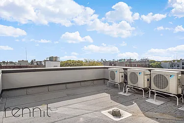 Rented by Rennit Inc.